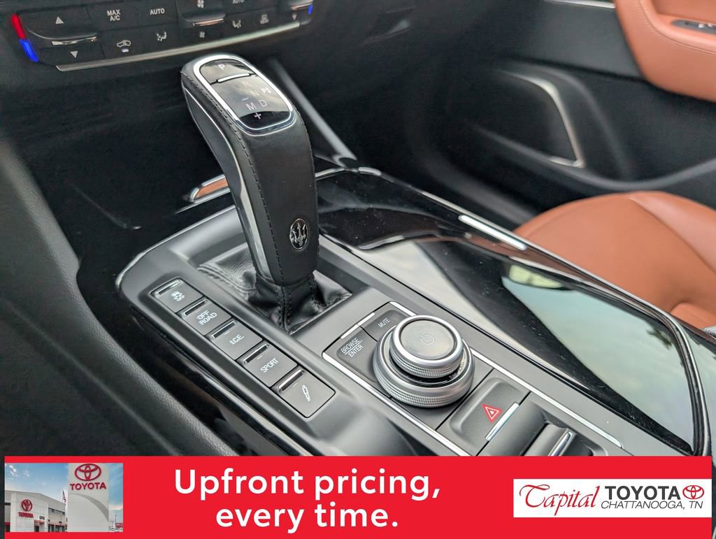 Used 2022 Maserati Levante GT AWD/4WD image 25