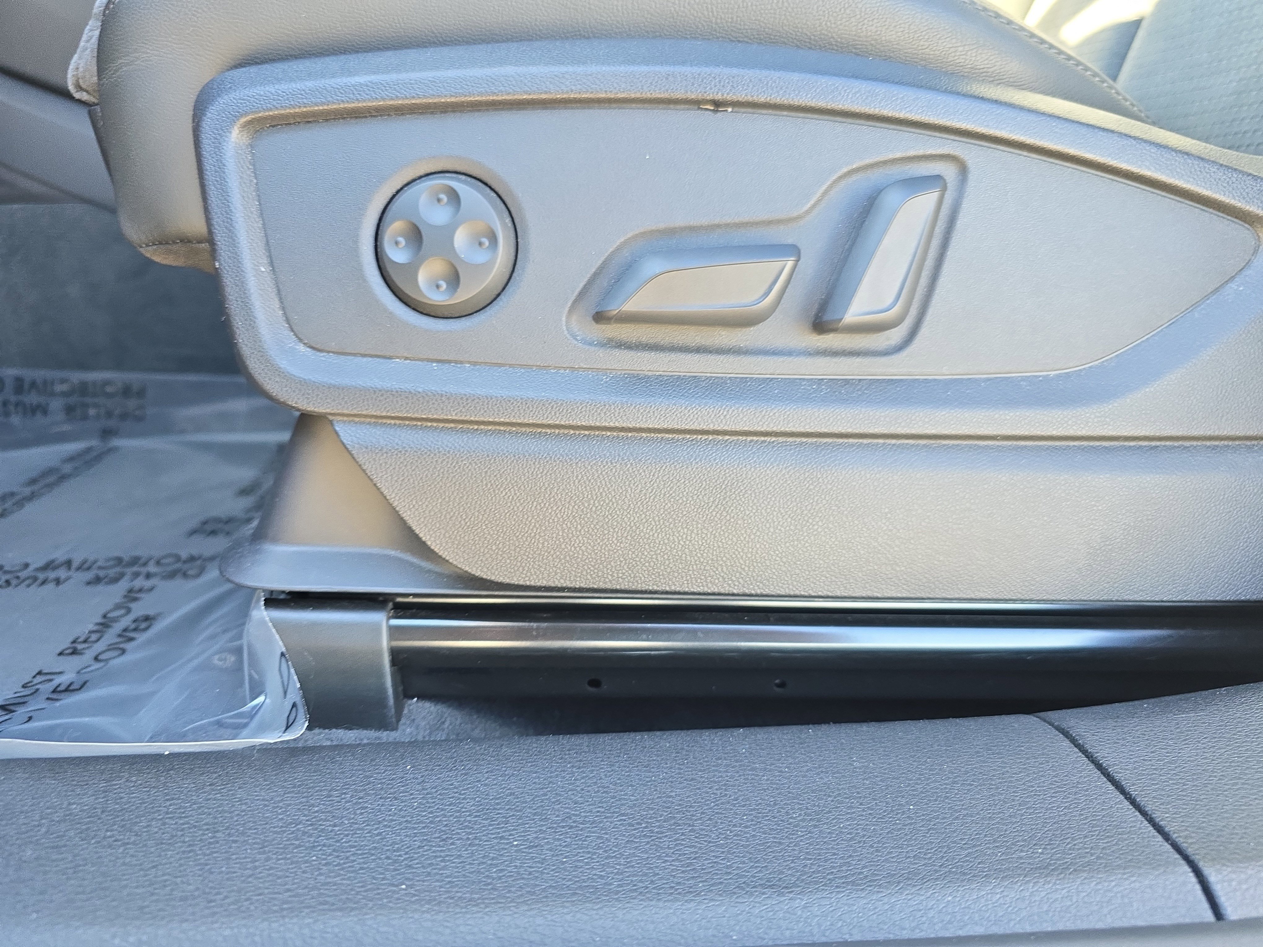 Used 2022 Audi SQ5 Premium Plus w/ Premium Plus Package image 27