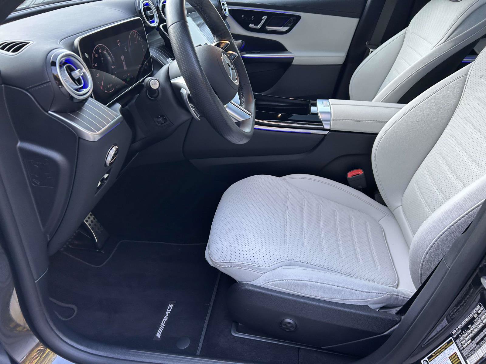 Certified 2025 Mercedes-Benz GLC 350e 4MATIC image 22