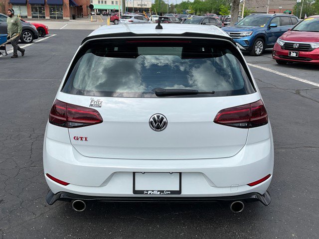 Used 2019 Volkswagen GTI SE FWD image 5