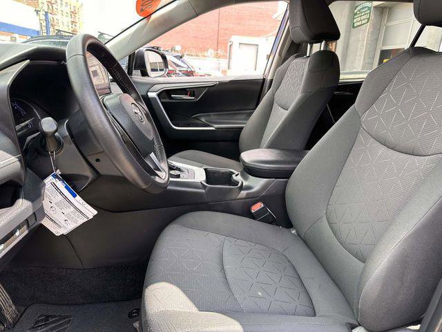 Used 2024 Toyota RAV4 XLE w/ Weather Package image 15