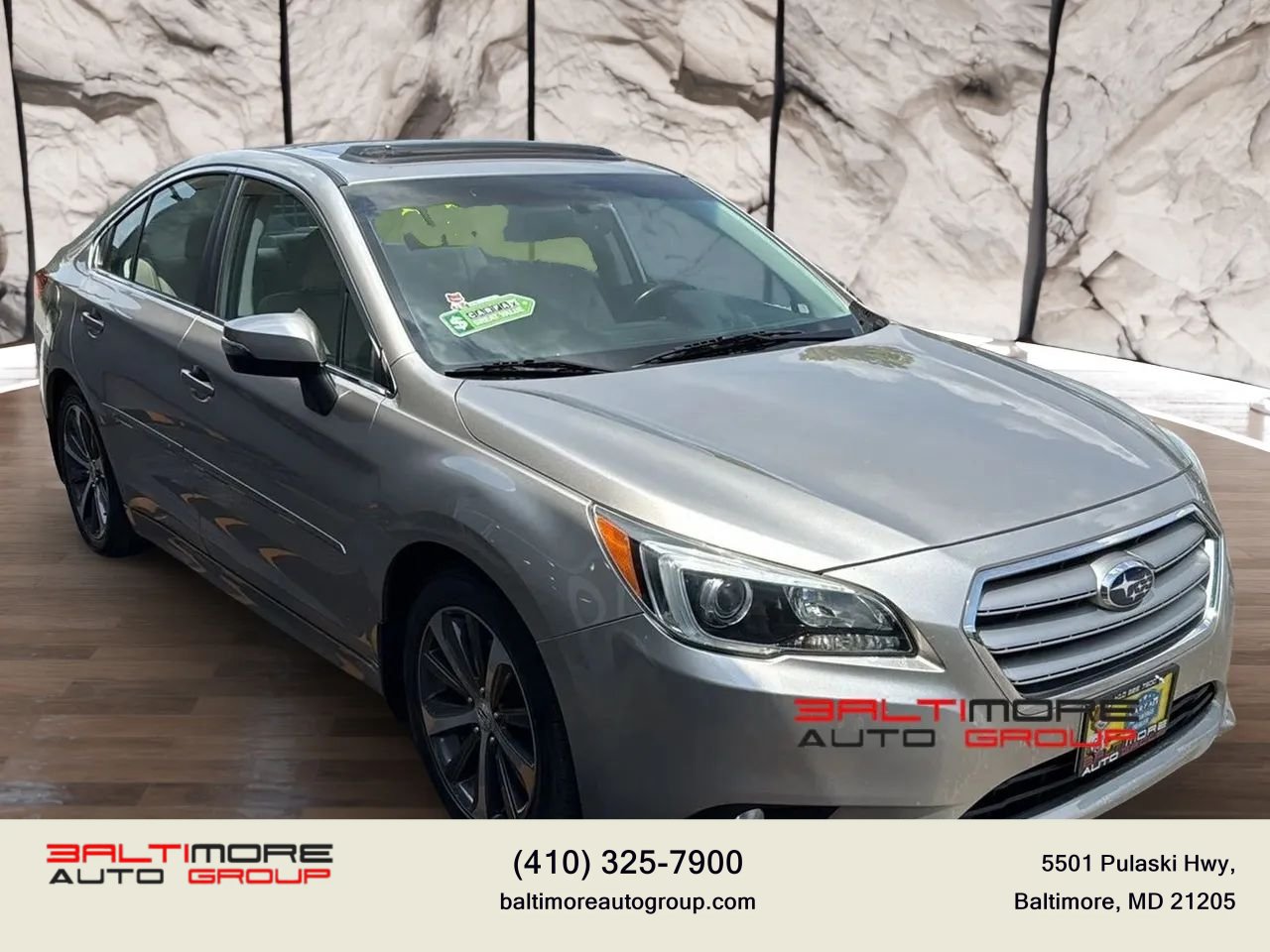 Used 2017 Subaru Legacy 3.6R Limited AWD/4WD image 3