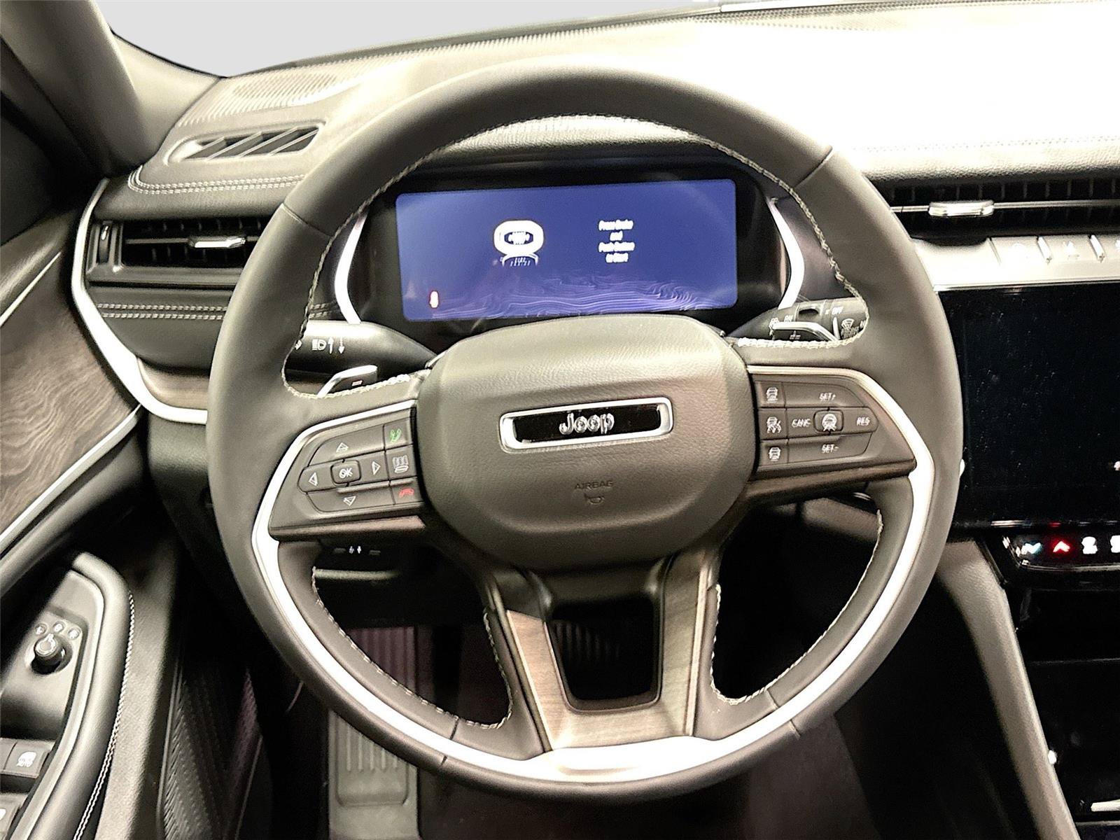 New 2026 Jeep Grand Cherokee L 4WD image 19
