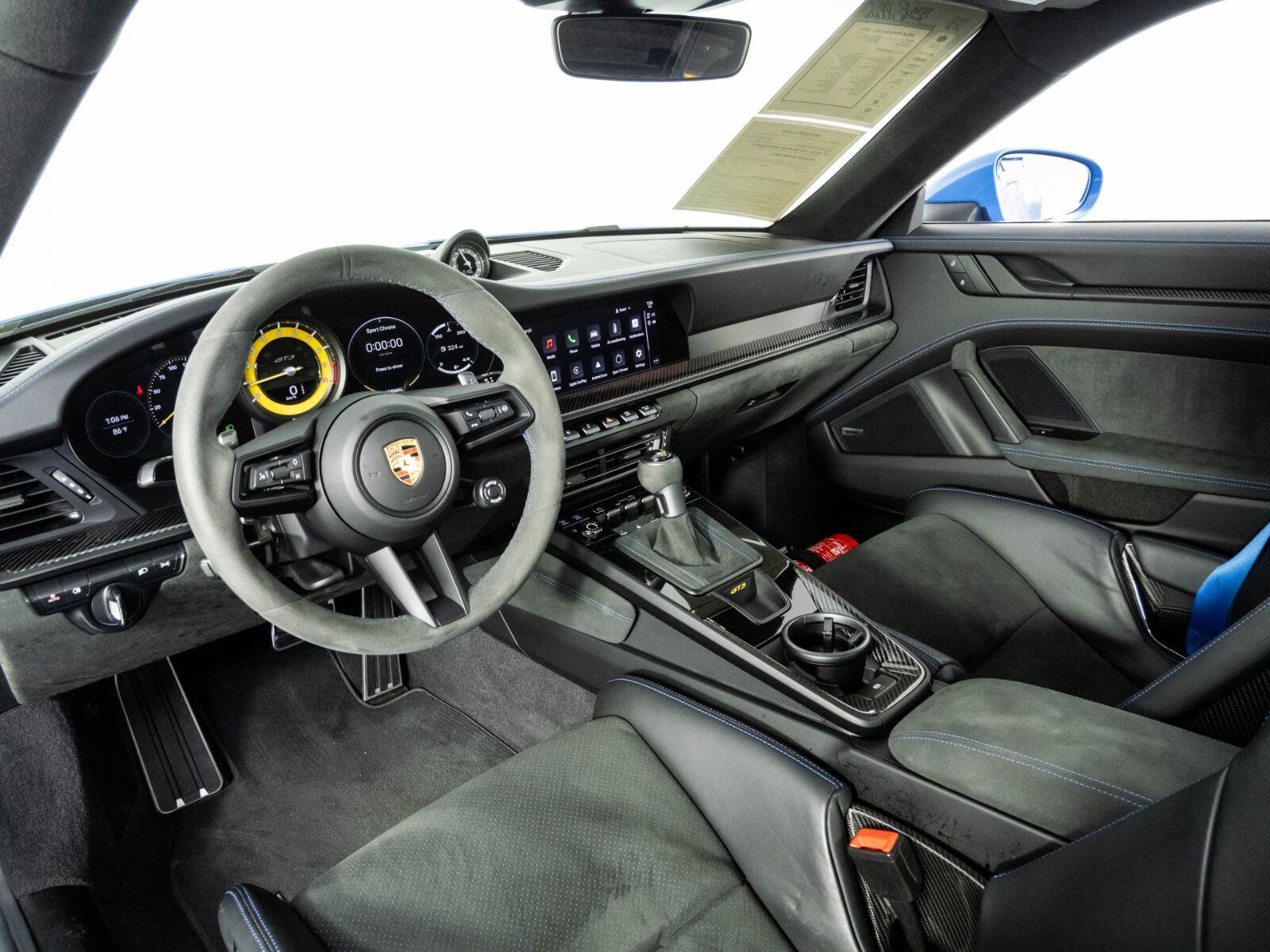 Used 2024 Porsche 911 GT3 RWD image 4