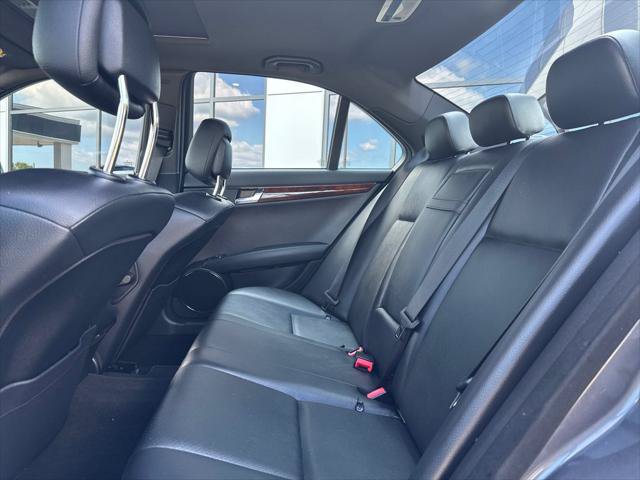 Used 2010 Mercedes-Benz C 300 4MATIC Sedan image 14