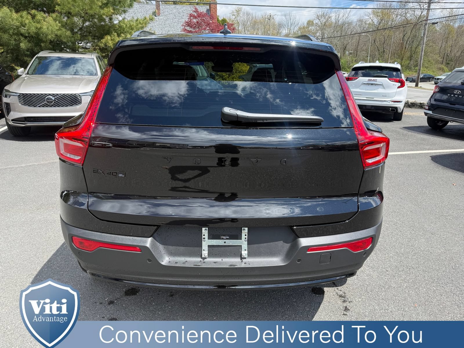 New 2026 Volvo EX40 Ultra AWD/4WD image 7