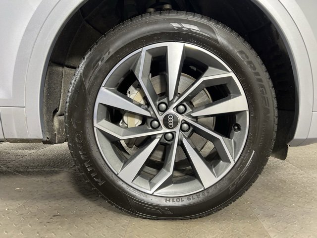 Certified 2023 Audi Q5 2.0T Premium Plus w/ Premium Plus Package image 9