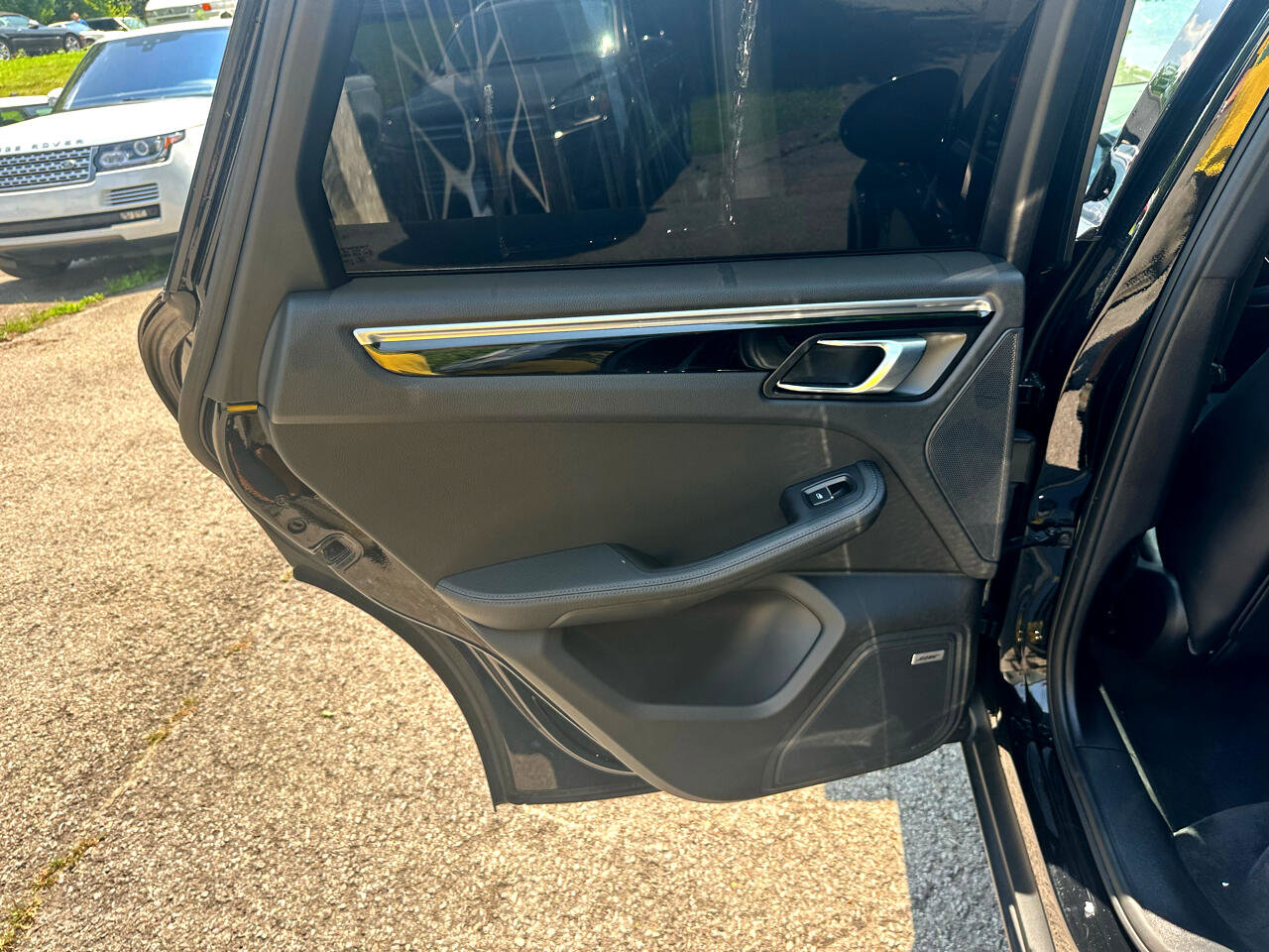 Used 2018 Porsche Macan Sport Edition image 15