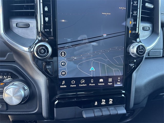 Used 2025 RAM 1500 Laramie image 29