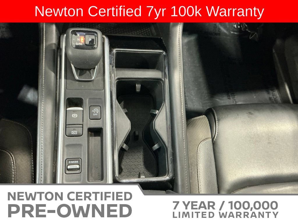 Used 2023 Nissan Pathfinder SL w/ Black Appearance Package FWD image 29
