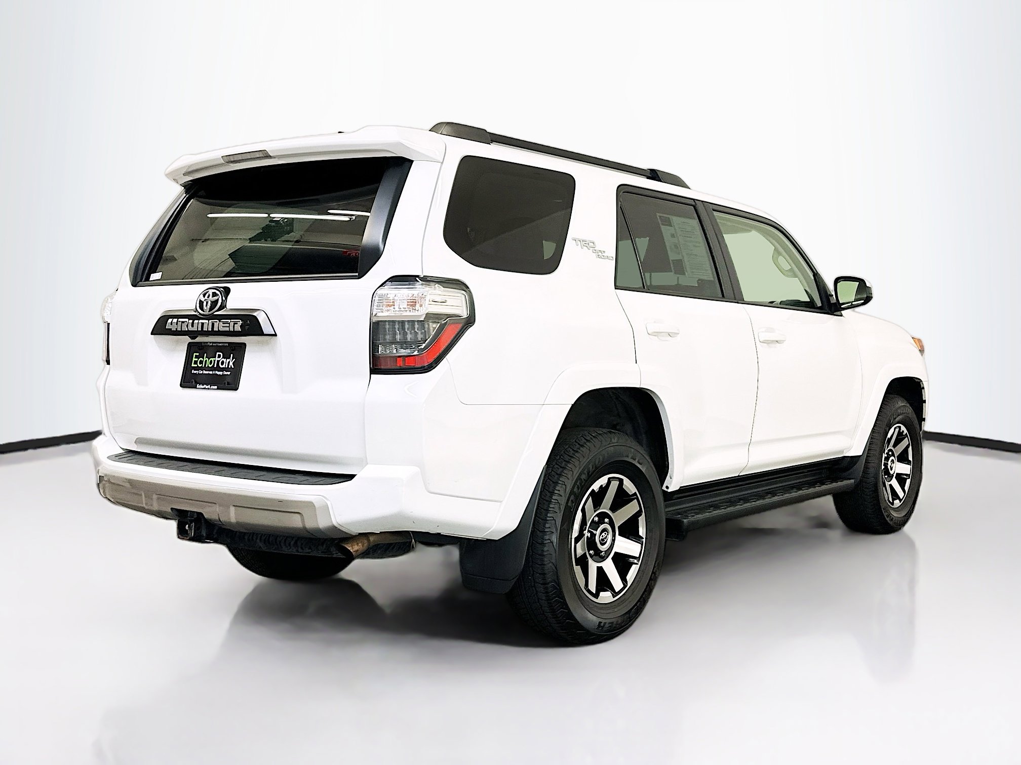 Used 2024 Toyota 4Runner TRD Off-Road image 9
