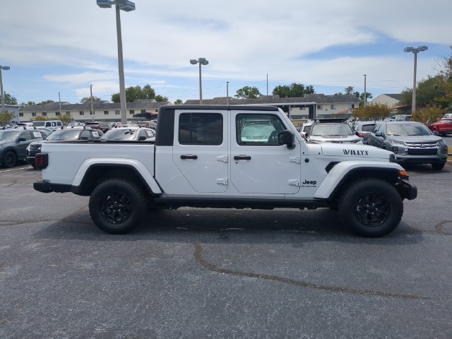 Used 2022 Jeep Gladiator Sport AWD/4WD image 5