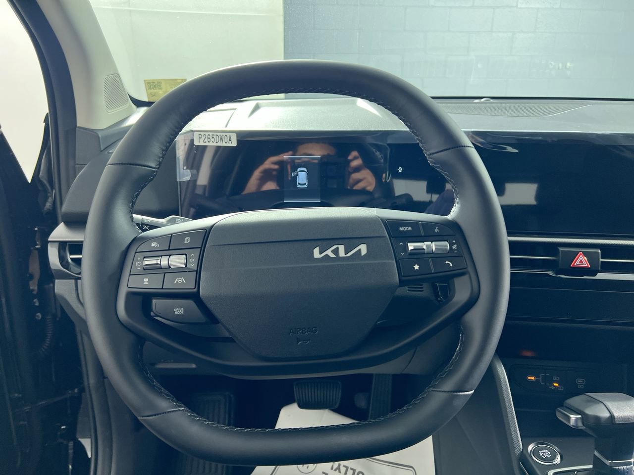 New 2026 Kia Sportage LX image 17