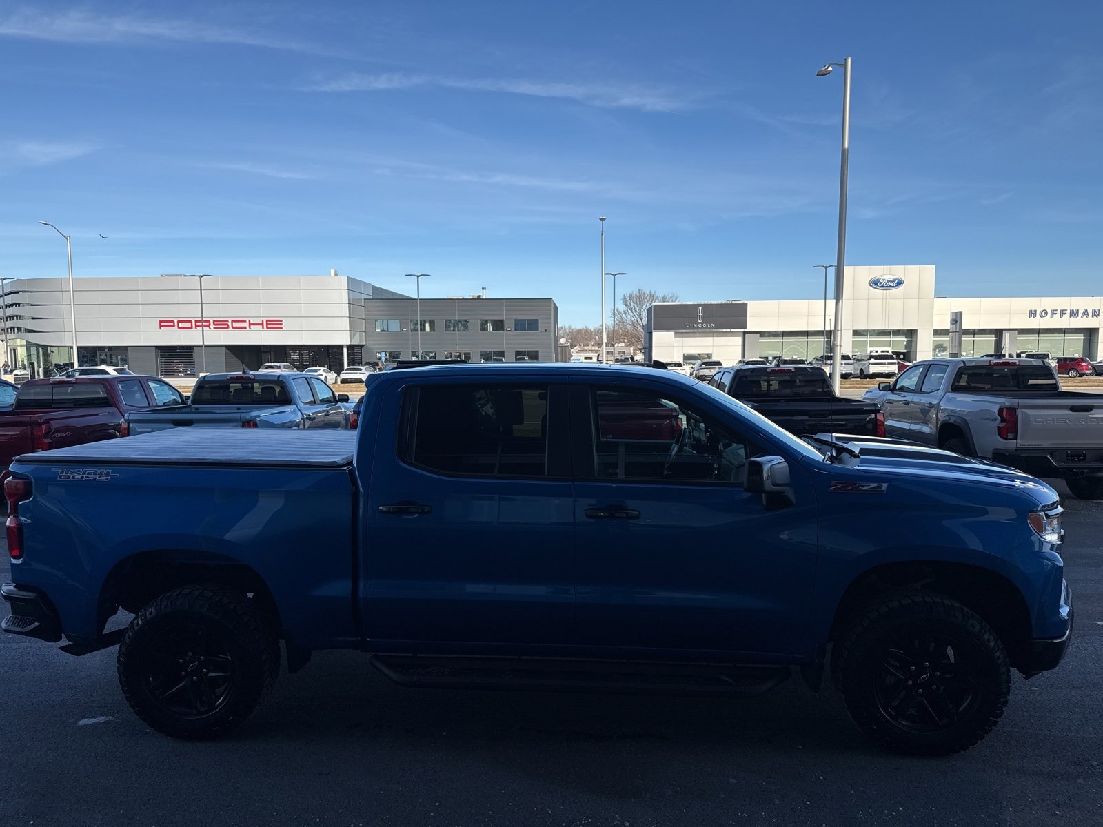 Used 2022 Chevrolet Silverado 1500 LT Trail Boss image 5