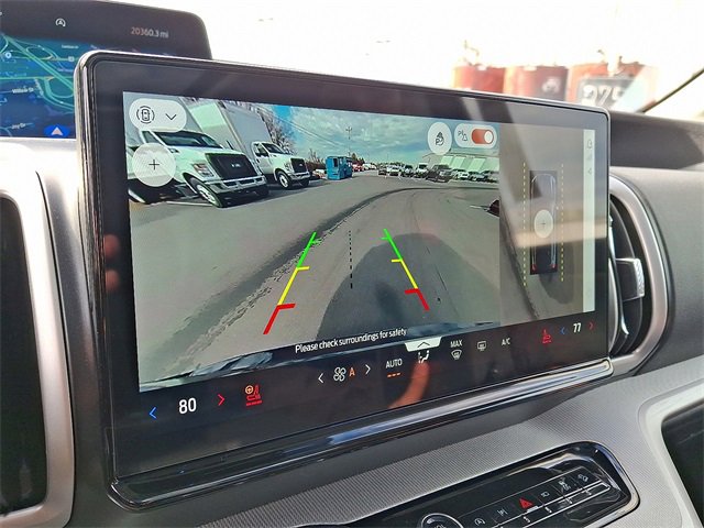 Used 2025 Ford Expedition Active image 19