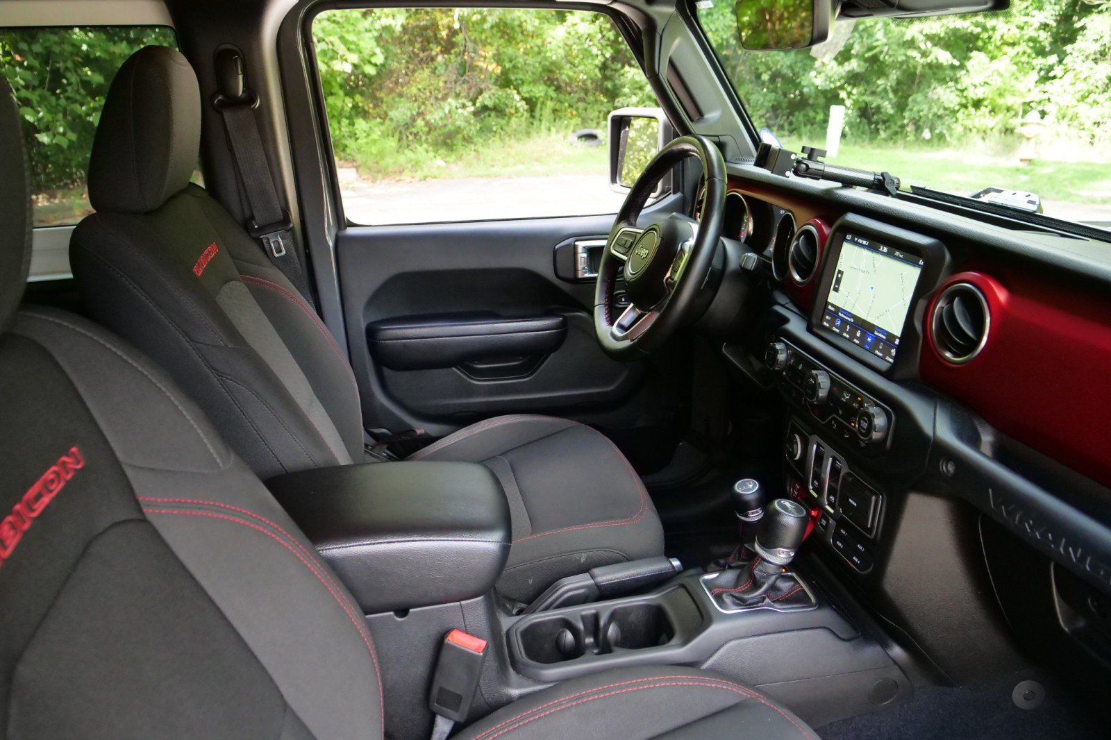 Used 2019 Jeep Wrangler Rubicon AWD/4WD image 46