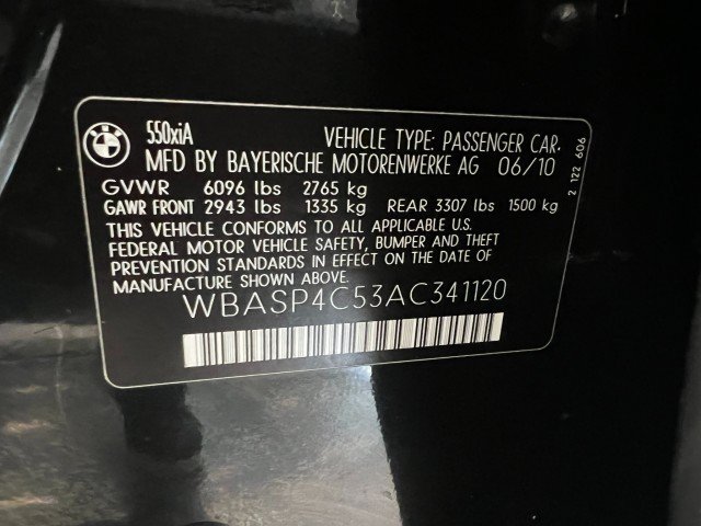 Used 2010 BMW 550i Gran Turismo xDrive AWD/4WD image 32