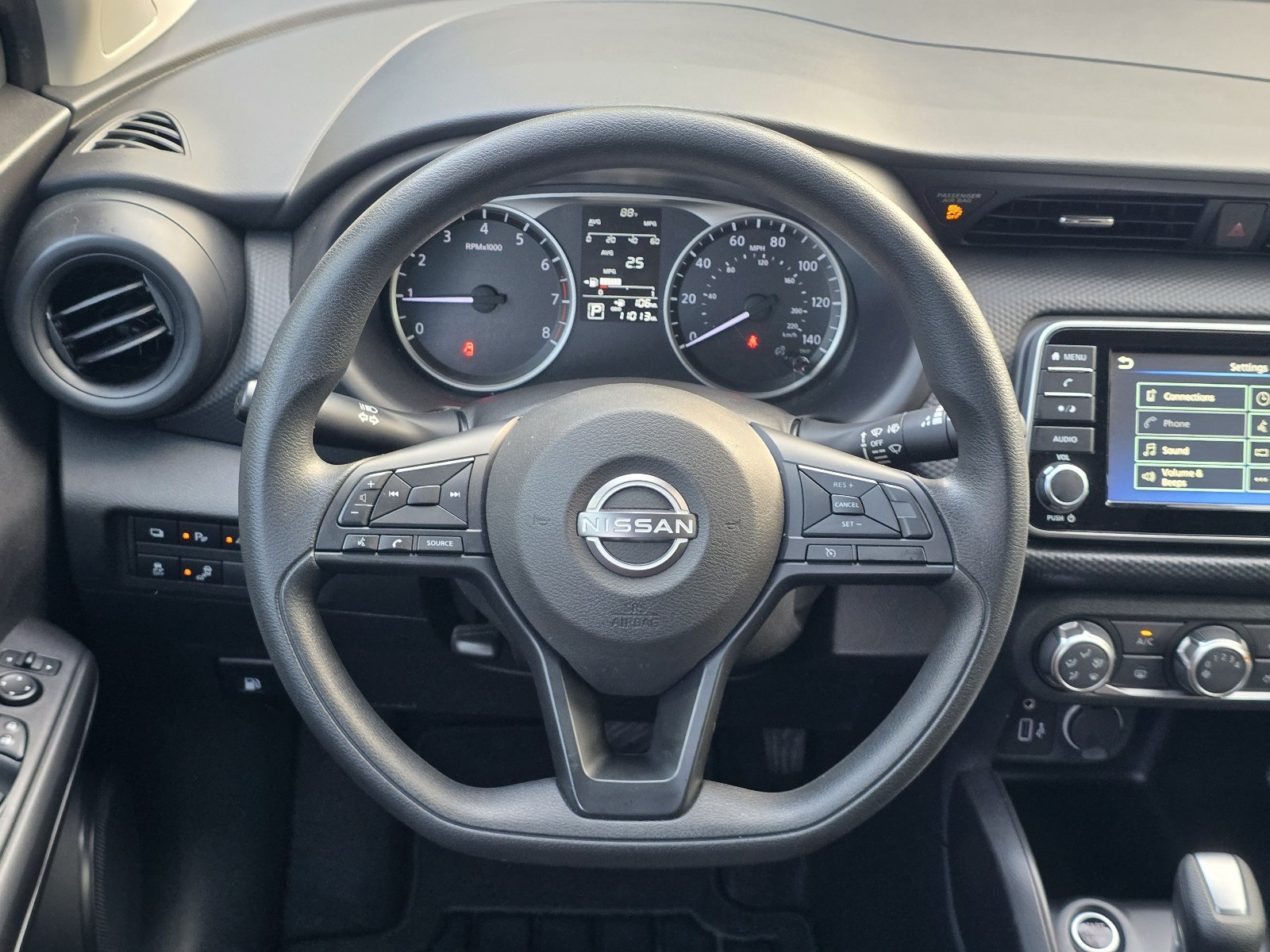 Certified 2023 Nissan Kicks S FWD image 14
