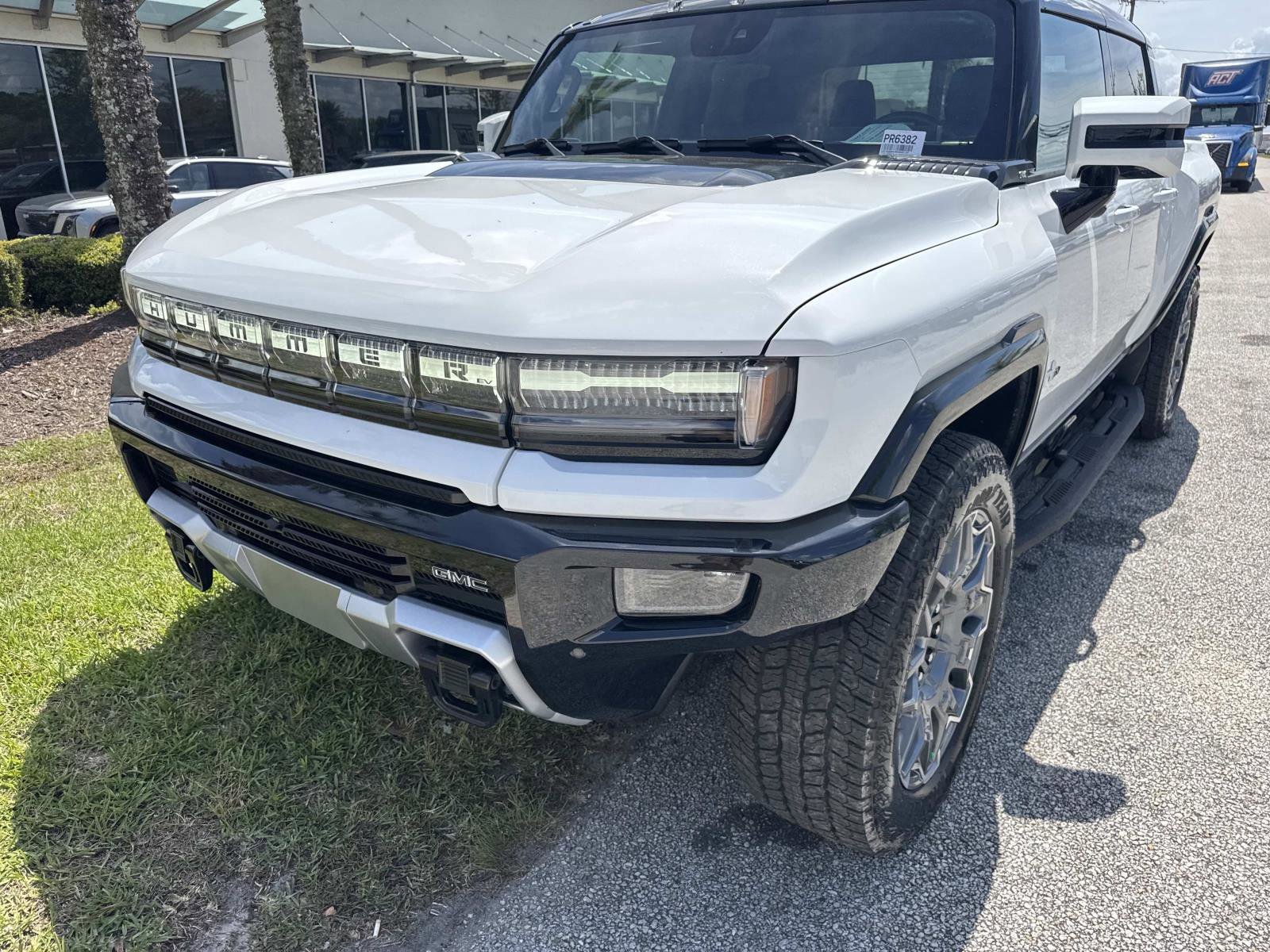 Used 2024 GMC Hummer EV 3X w/ Battery Pack, 24 Module Pack AWD/4WD image 9