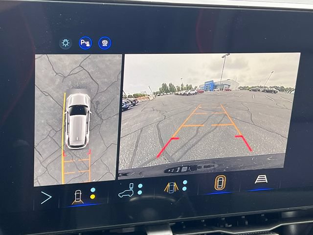 New 2027 Chevrolet Equinox RS w/ Safety and Technology Package AWD/4WD image 23