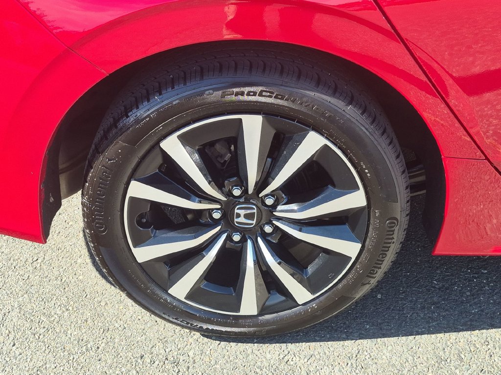 Used 2024 Honda Civic EX-L image 28