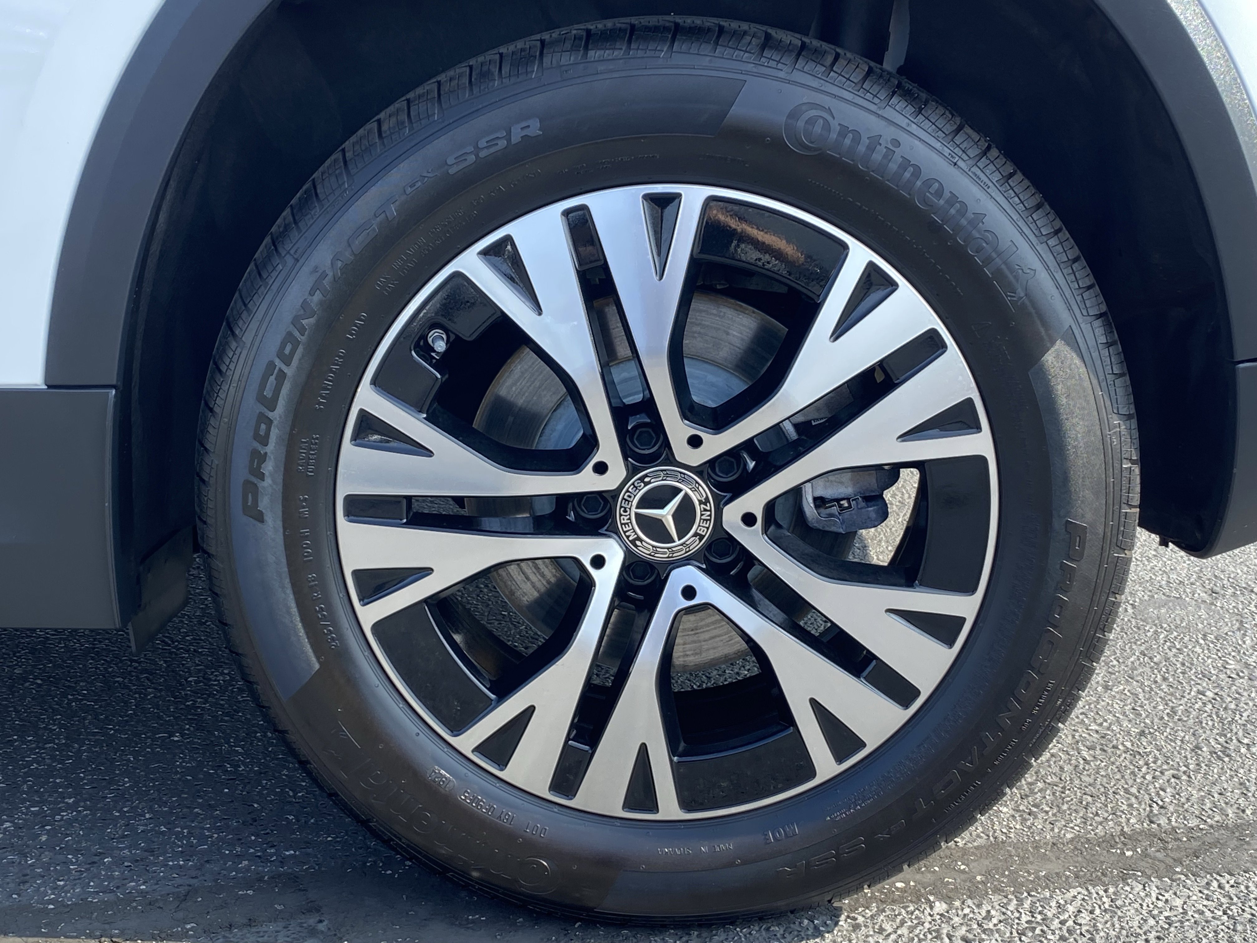 Used 2025 Mercedes-Benz GLA 250 4MATIC image 7