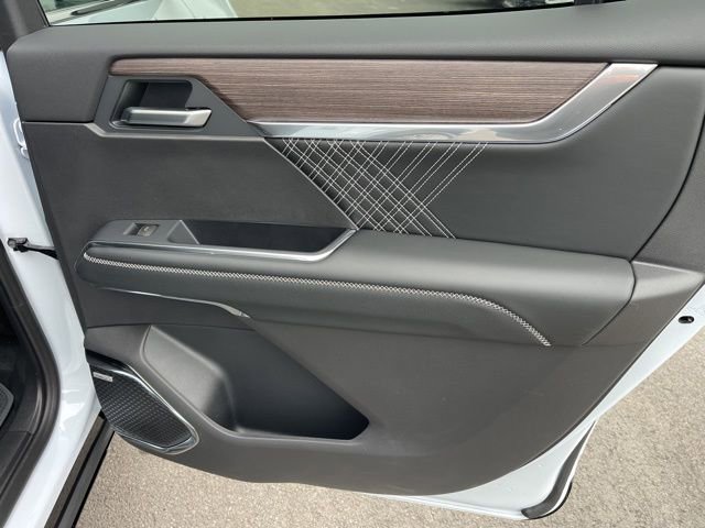 New 2026 GMC Acadia Denali w/ Super Cruise Package image 13