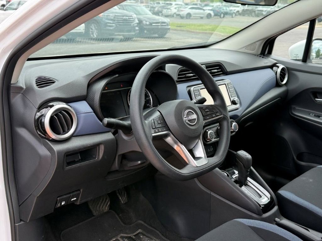 Used 2024 Nissan Versa SV image 11