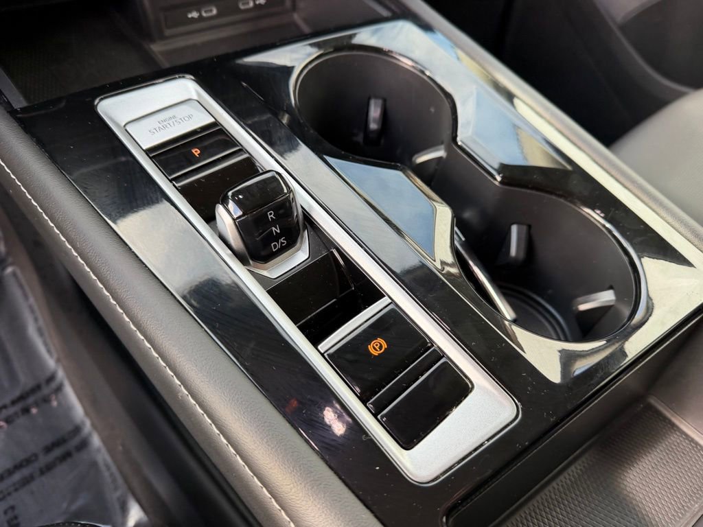 Used 2024 Volkswagen Atlas SE AWD/4WD image 29