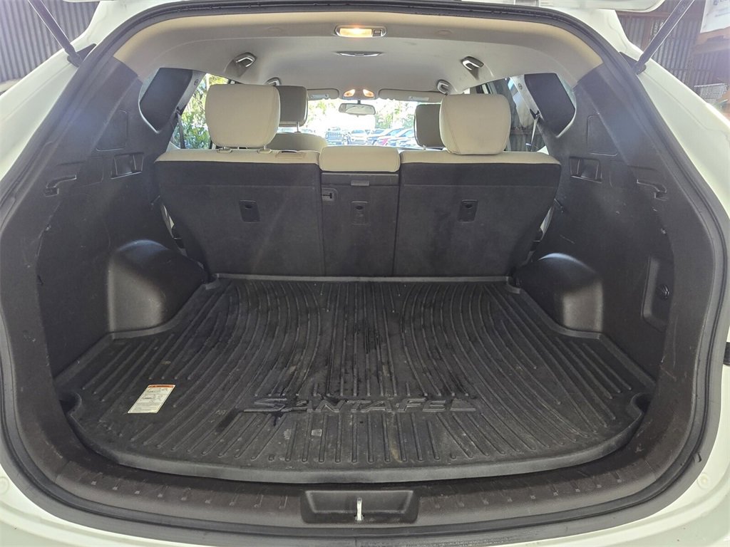 Used 2017 Hyundai Santa Fe Sport image 11