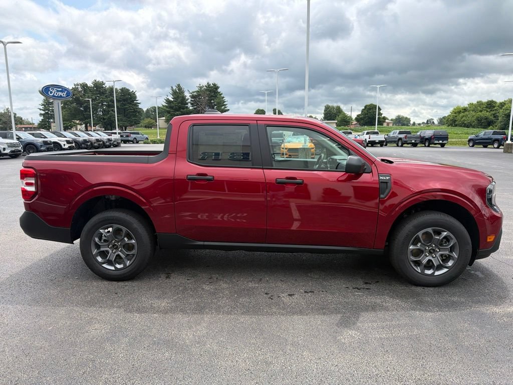 New 2026 Ford Maverick XLT w/ Equipment Group 301A AWD/4WD image 6