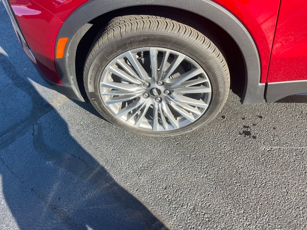 Used 2025 Cadillac XT4 Premium Luxury w/ Technology Package image 34