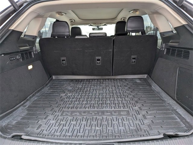 Certified 2023 Lincoln Nautilus Reserve w/ Monochromatic Package image 30