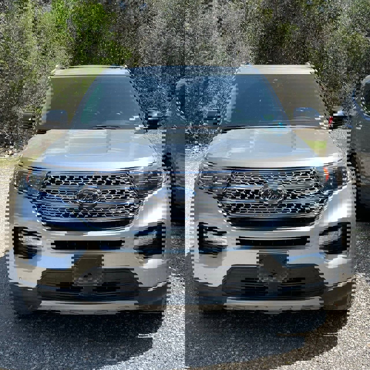 Used 2020 Ford Explorer Limited image 2