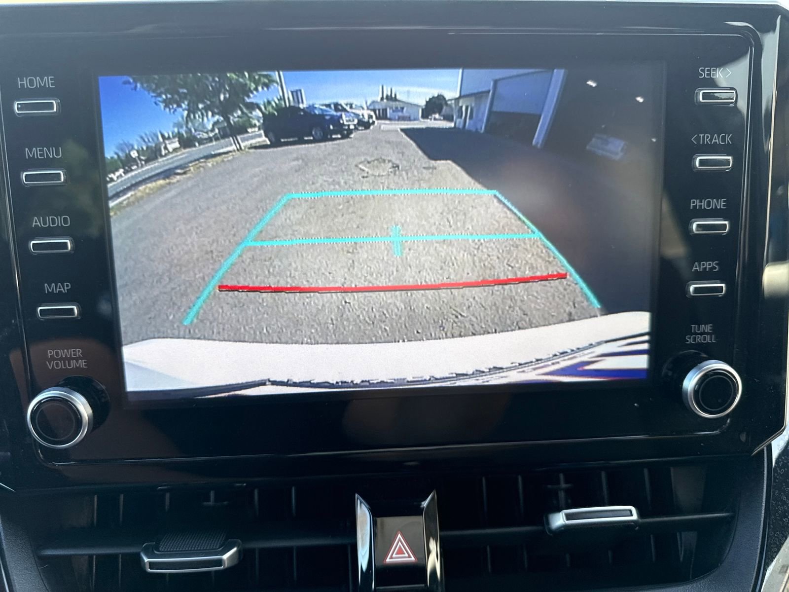 Used 2020 Toyota Corolla SE w/ Carpet Mat Package (TMS) image 20