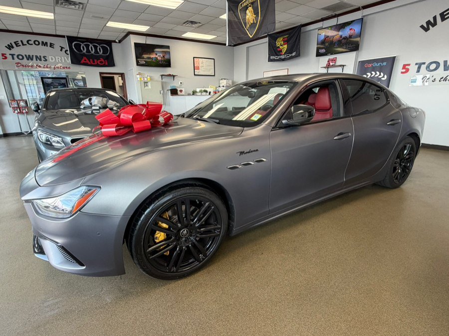 Used 2022 Maserati Ghibli Modena RWD image 2