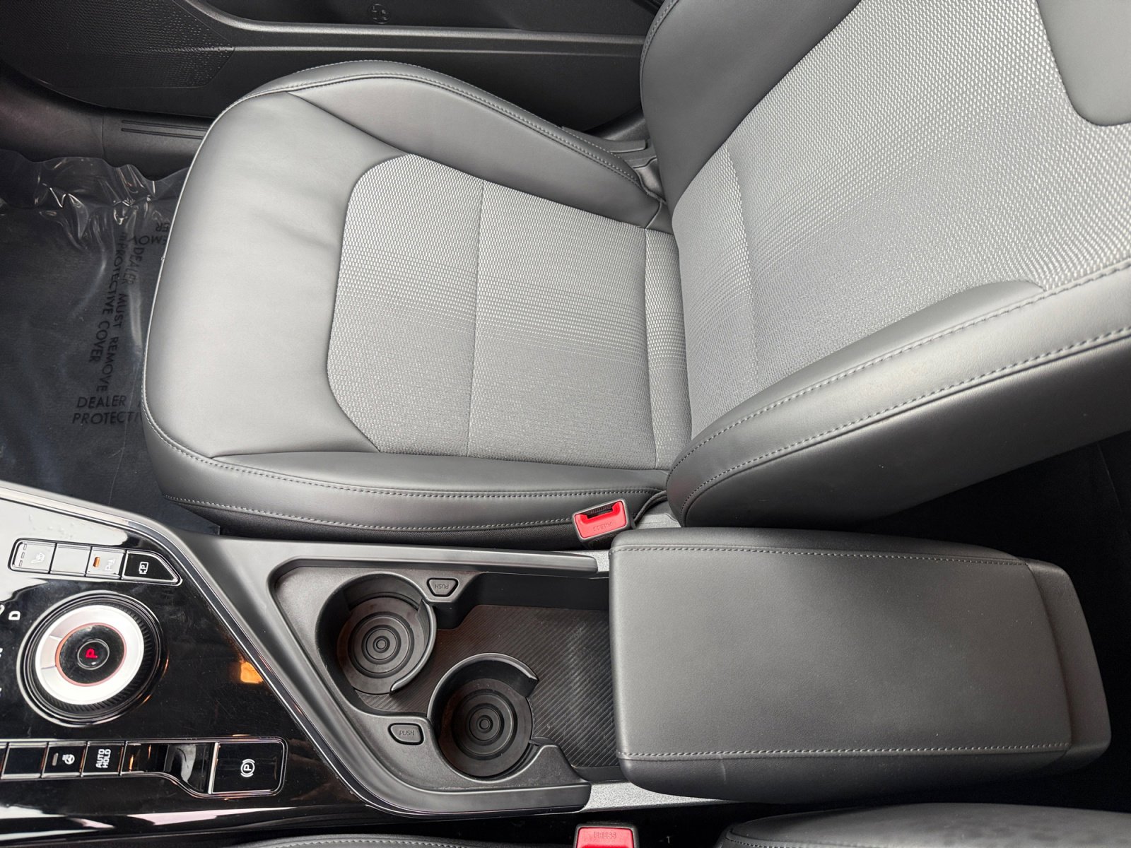 Used 2024 Kia Niro Wind w/ Wind Preserve Package image 14