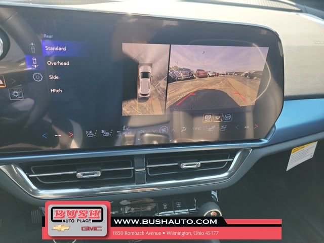 New 2026 Chevrolet Equinox EV LT w/ Convenience Package II AWD/4WD image 30