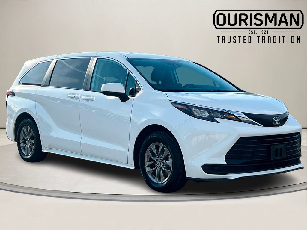 Used 2024 Toyota Sienna LE