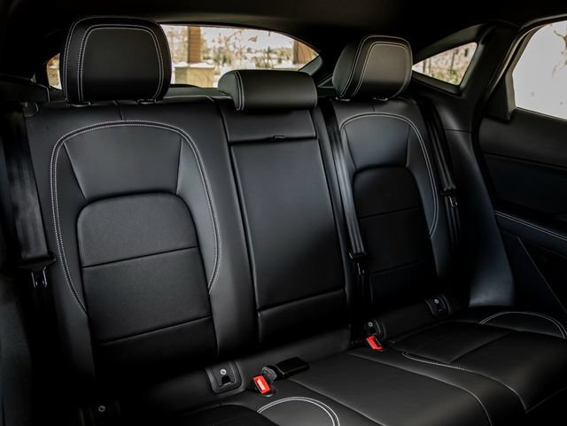 New 2024 Jaguar E-PACE R-Dynamic SE AWD/4WD image 23