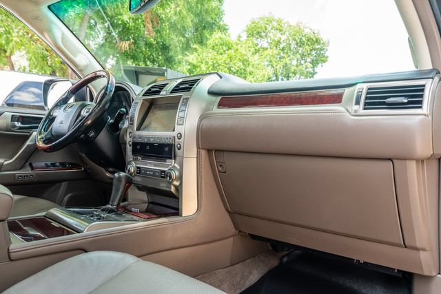Used 2016 Lexus GX 460 w/ Premium Package AWD/4WD image 48