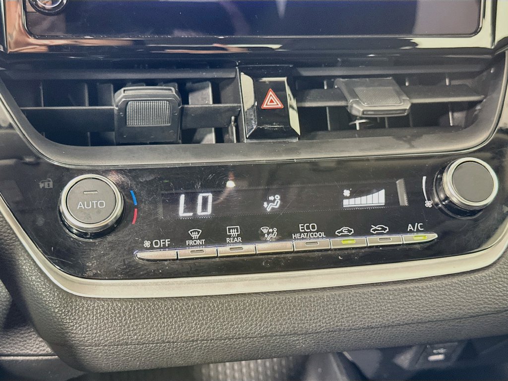 Certified 2024 Toyota Corolla LE FWD image 14