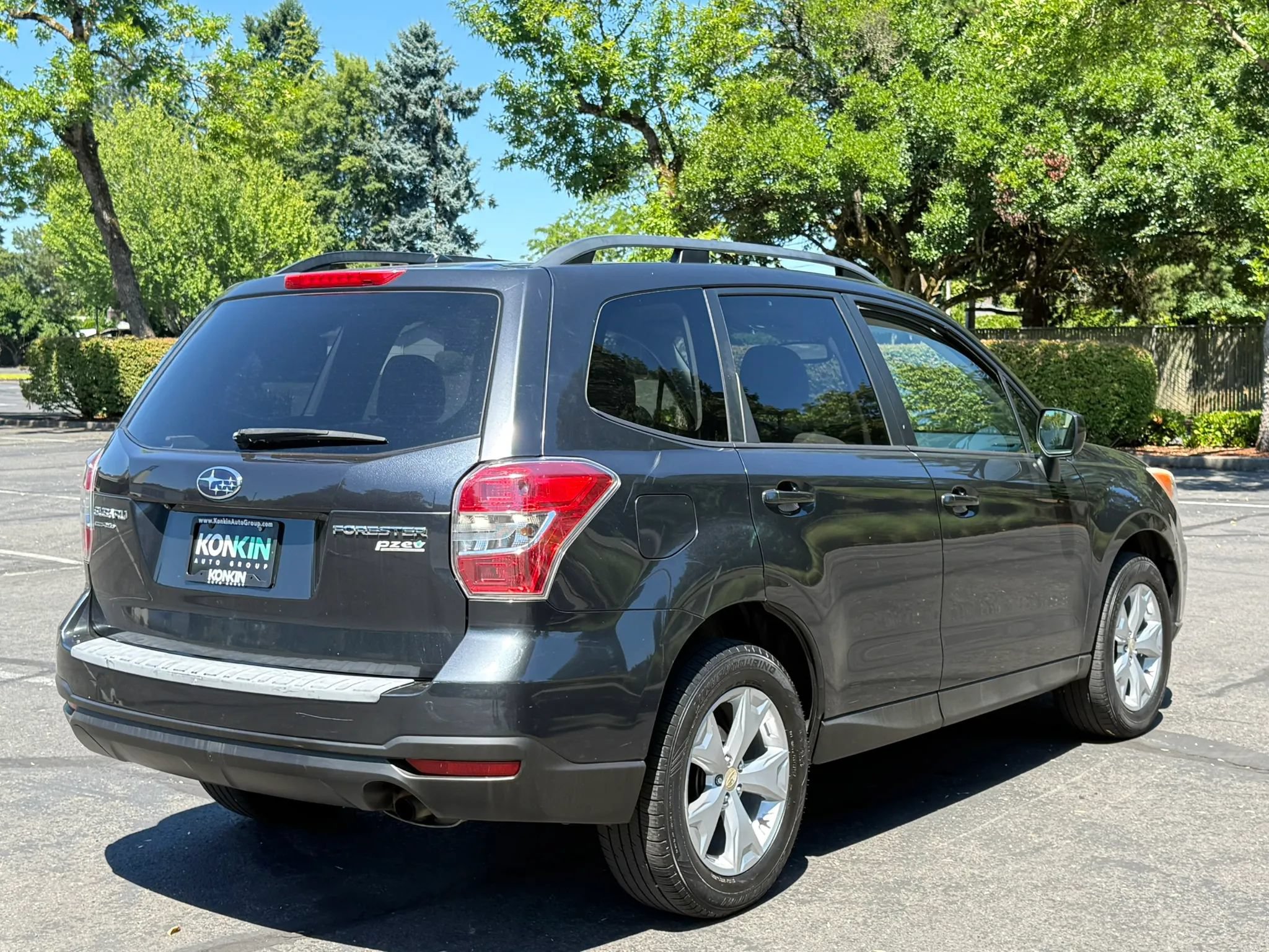 Used 2014 Subaru Forester 2.5i Premium w/ Popular Package #2 AWD/4WD image 6