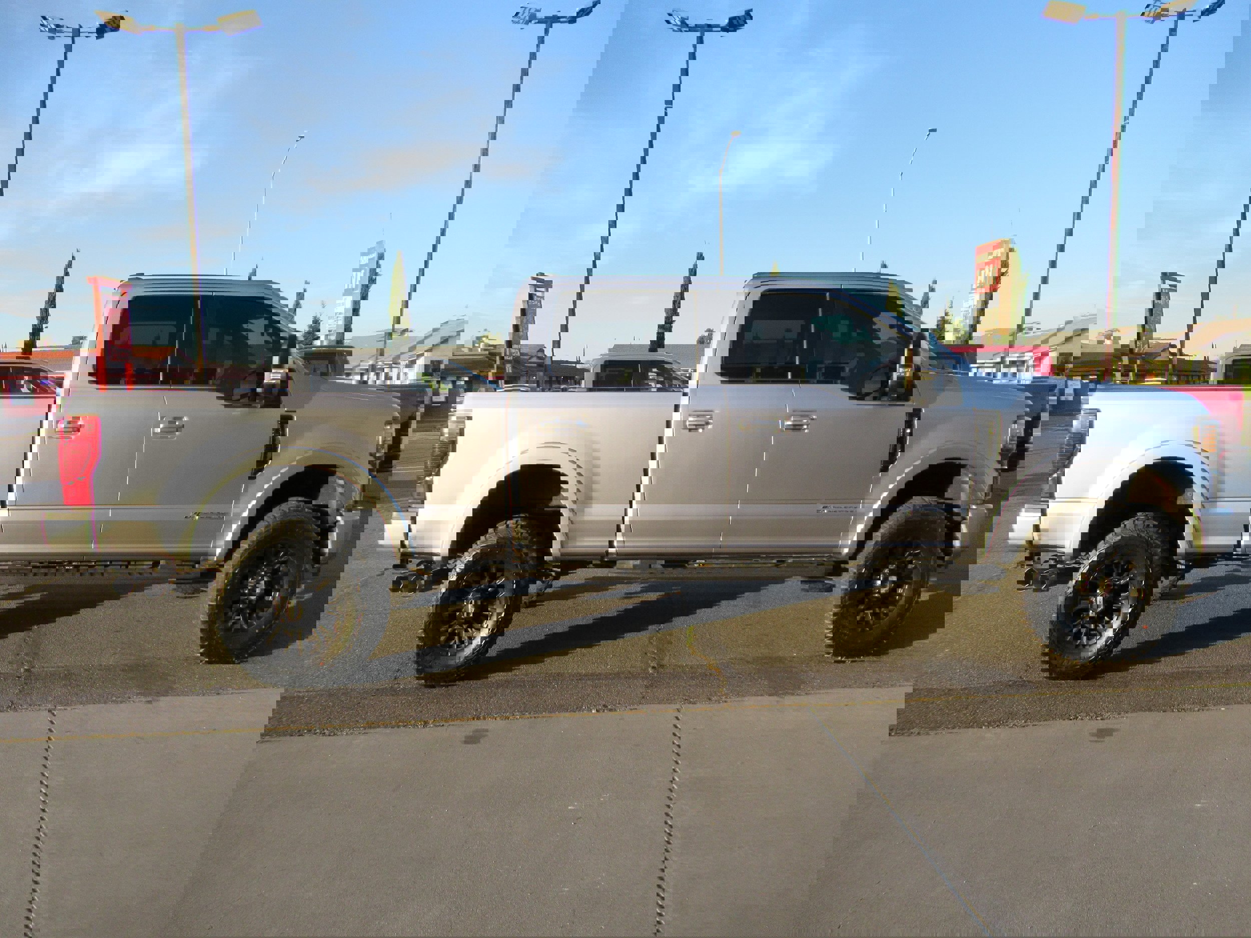 Used 2020 Ford F250 Lariat image 4