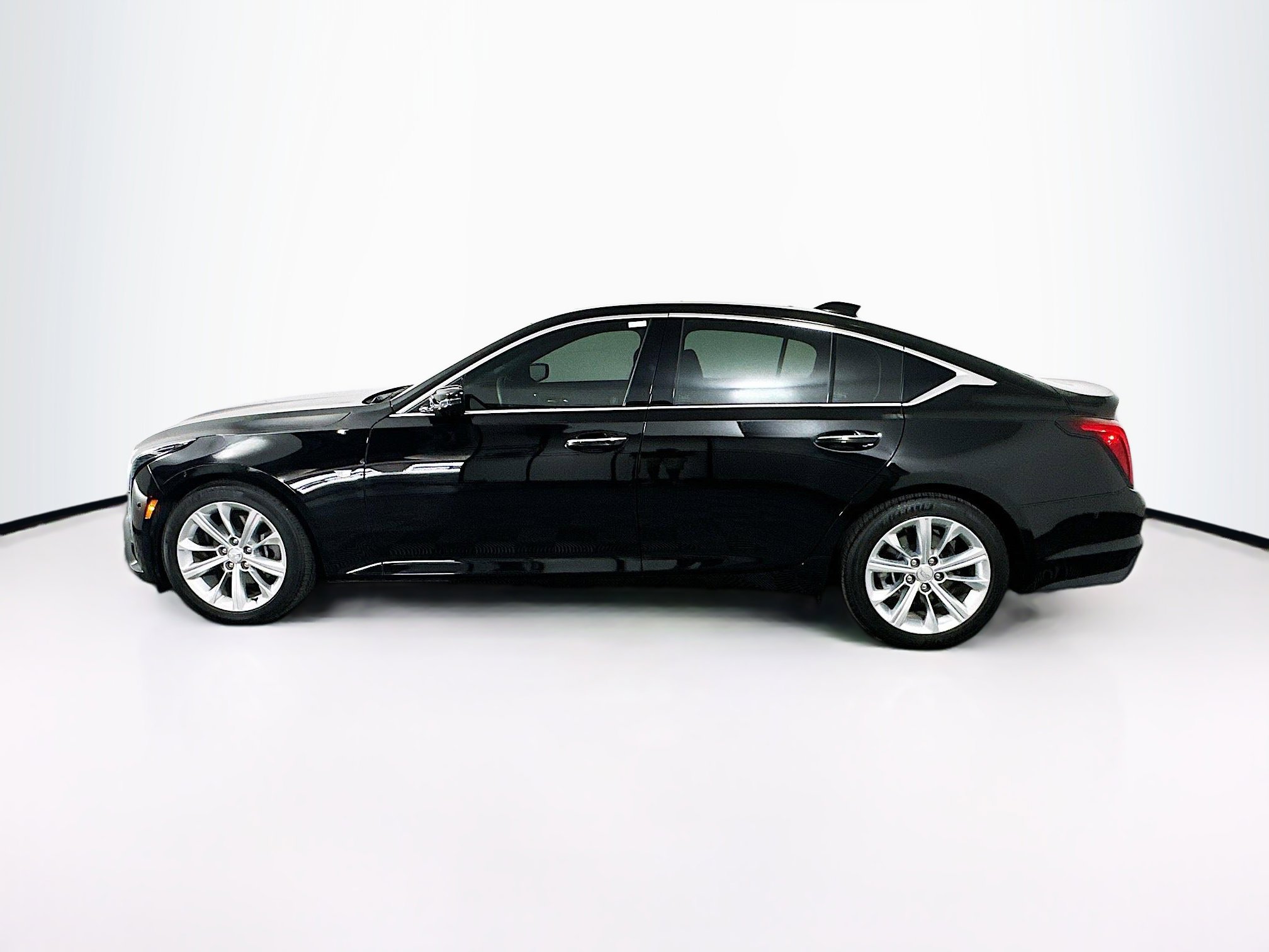 Used 2025 Cadillac CT5 Premium Luxury RWD image 4
