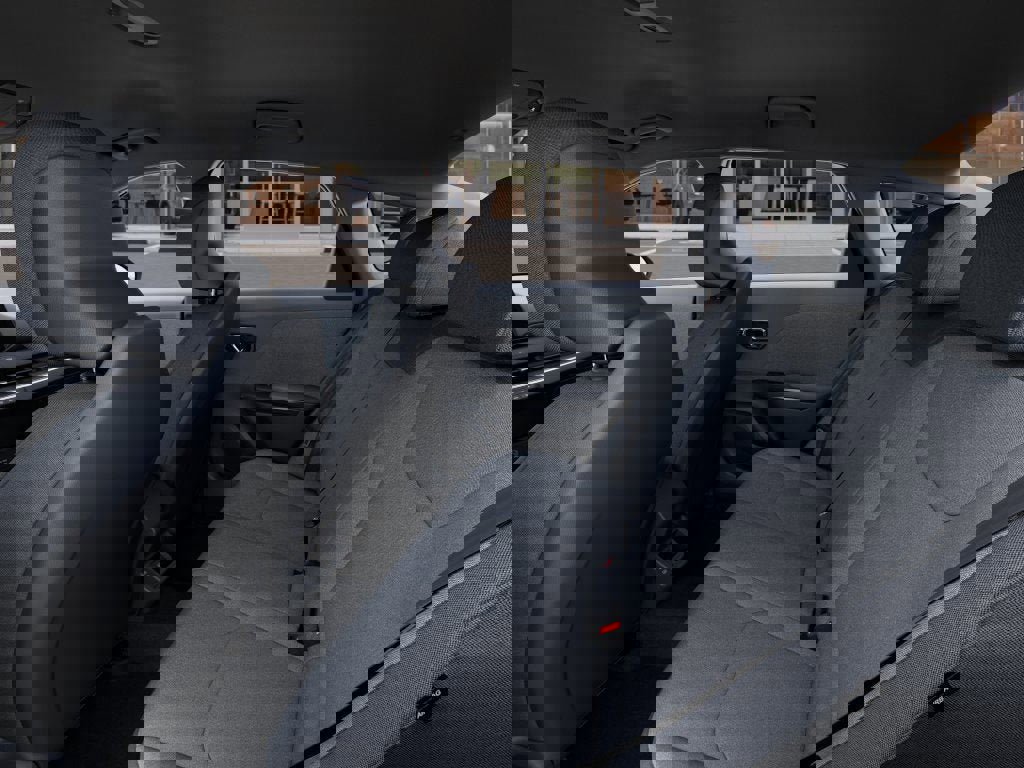 New 2025 Kia K4 LXS image 18