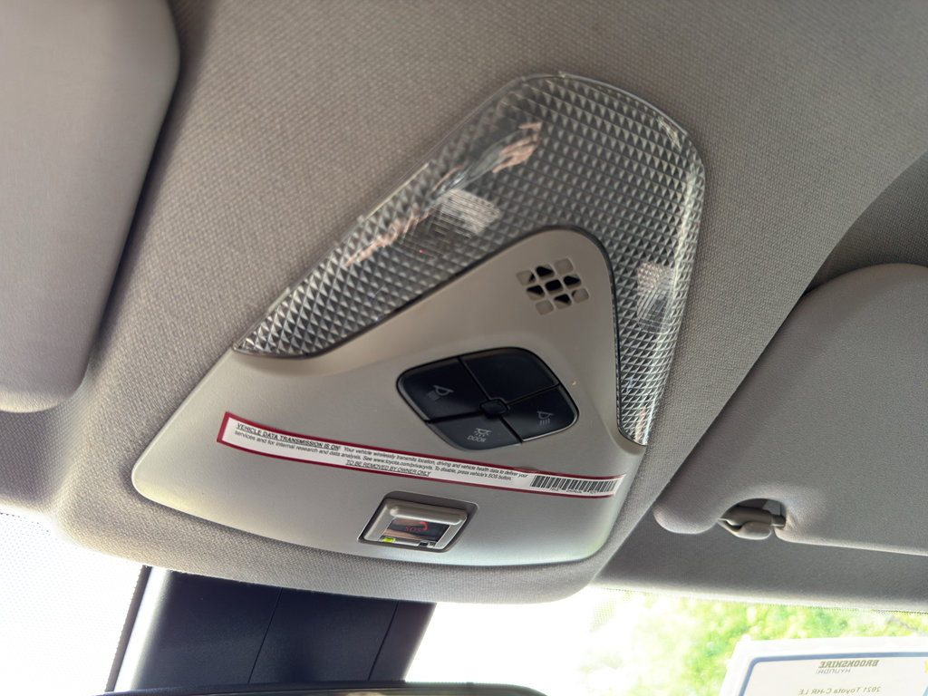 Used 2021 Toyota C-HR LE FWD image 22