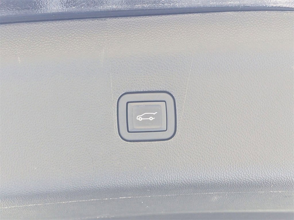 Used 2024 Buick Enclave Premium image 37