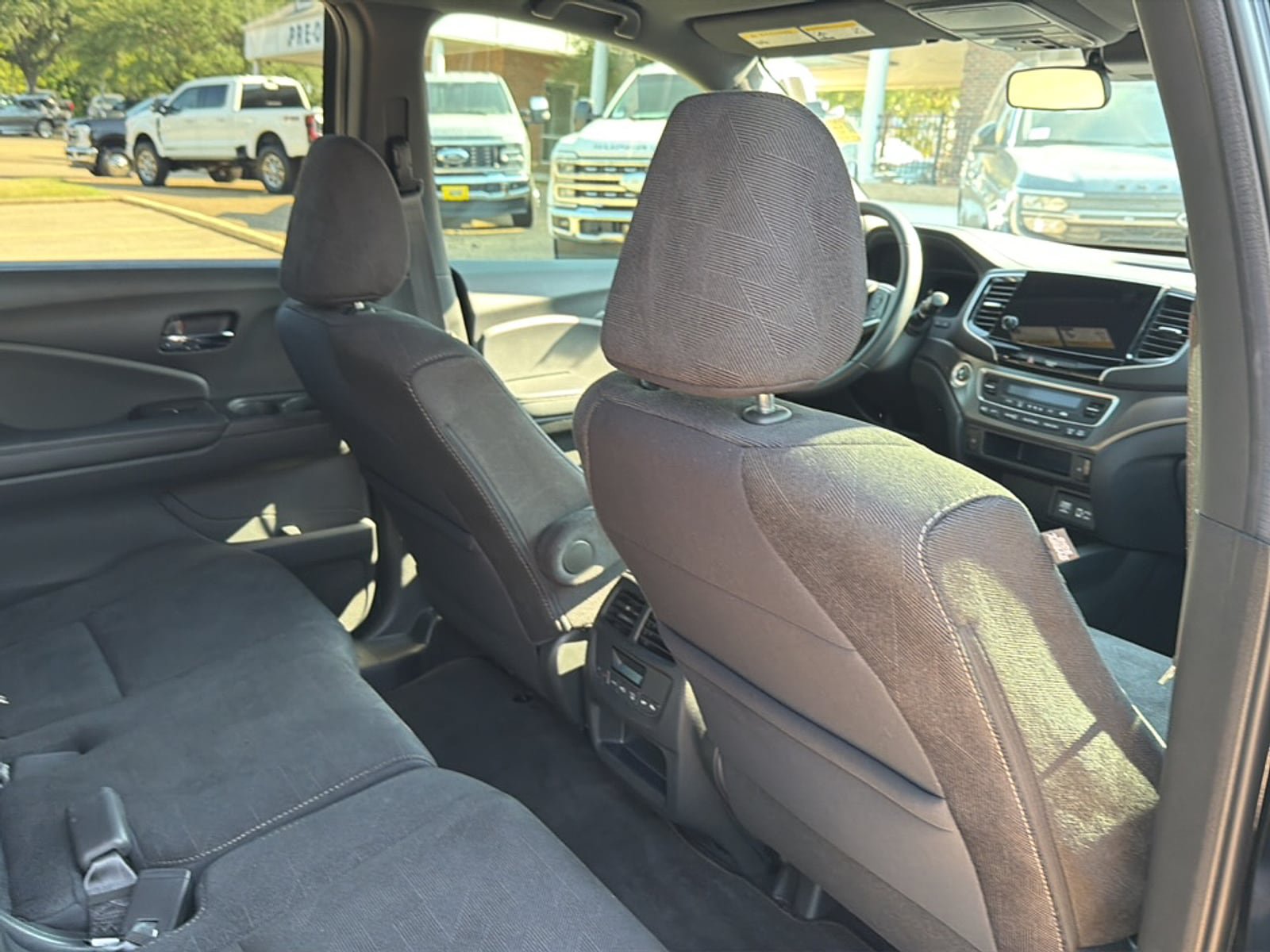 Used 2022 Honda Pilot Sport image 15