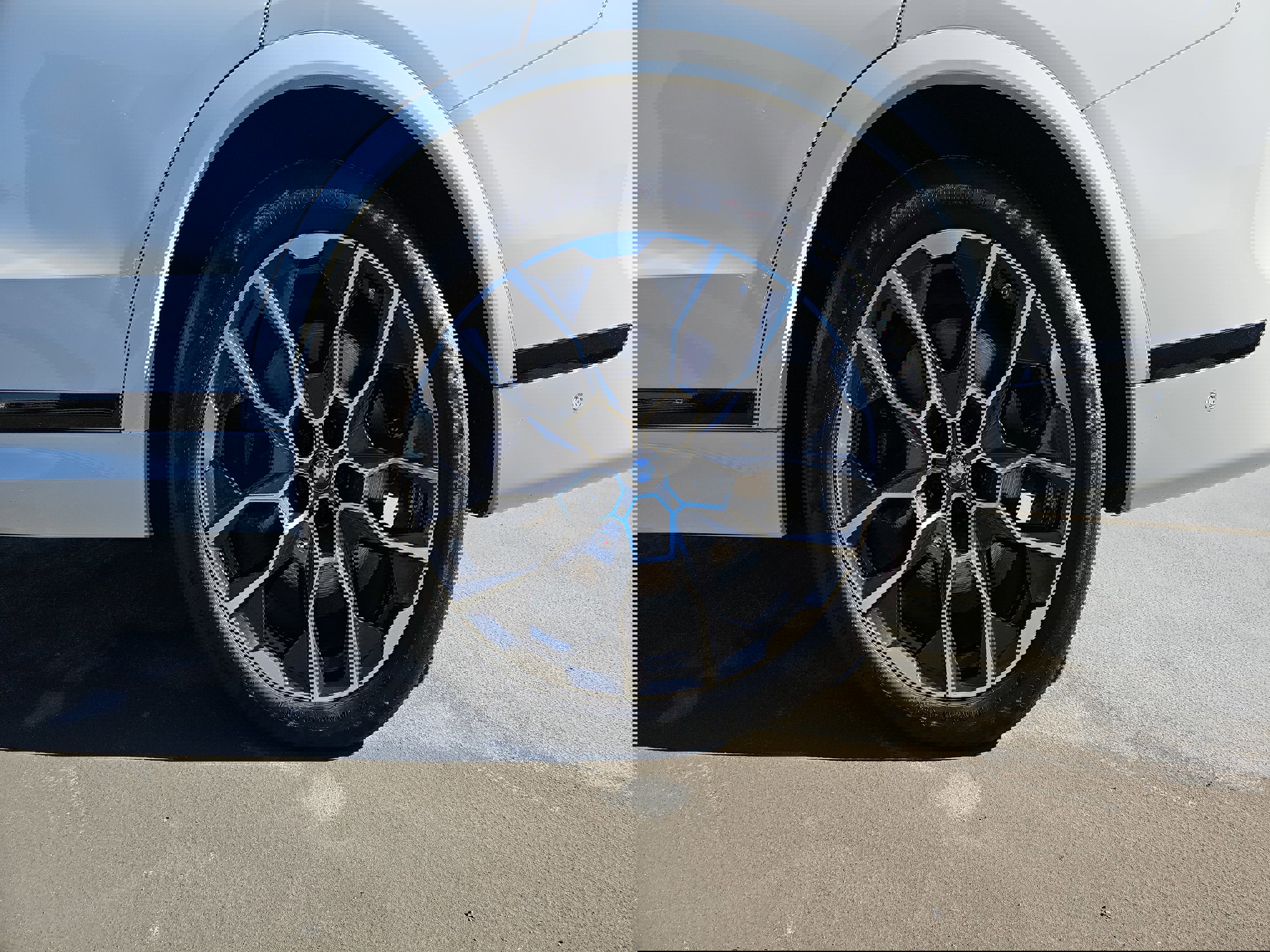 Used 2025 BMW X7 M60i image 36